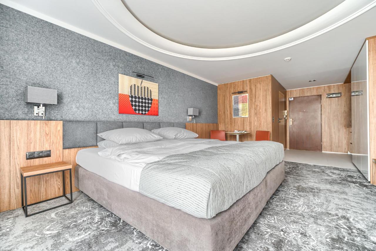 City Apartments - Mlynska 49 Koszalin Bagian luar foto